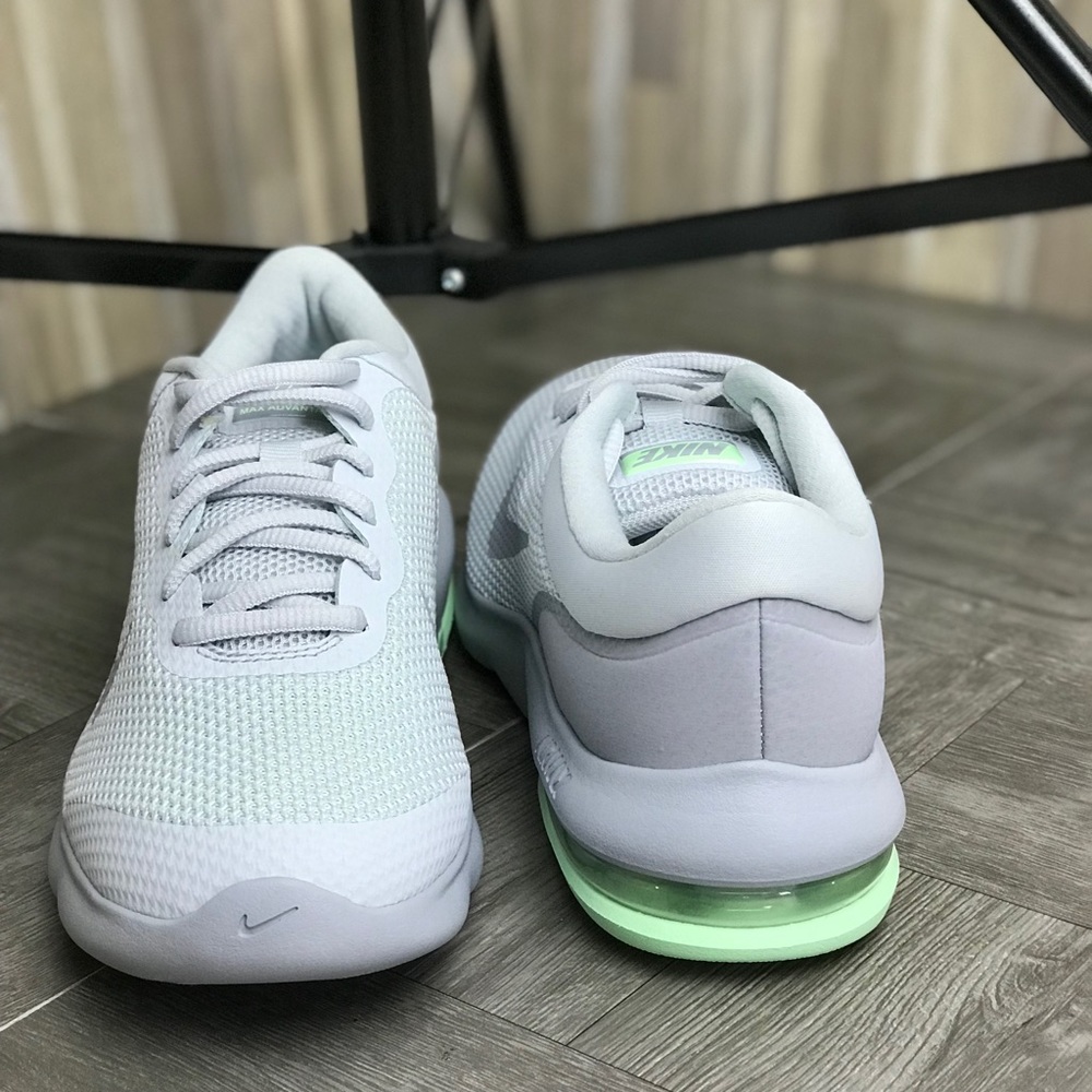 NWT Nike Air Max Advantage WMNS - Picture 3 of 6